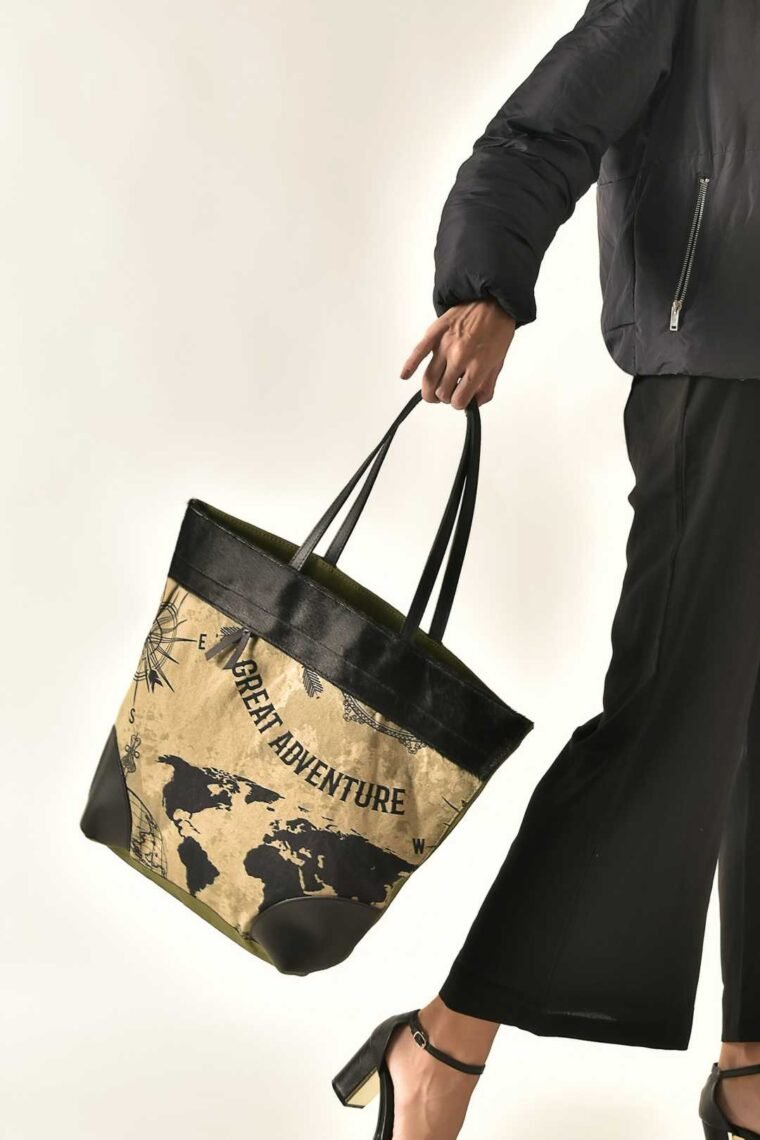 Great Adventure  Medium Tote