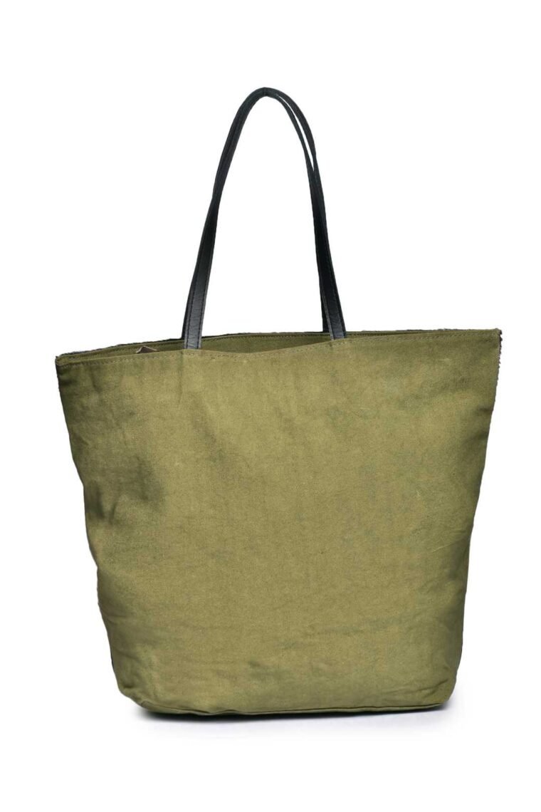 Great Adventure  Medium Tote