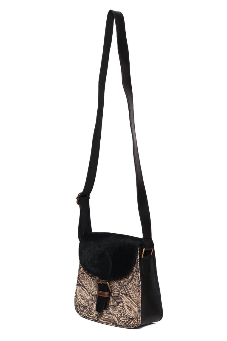 Essence Luxe Sling