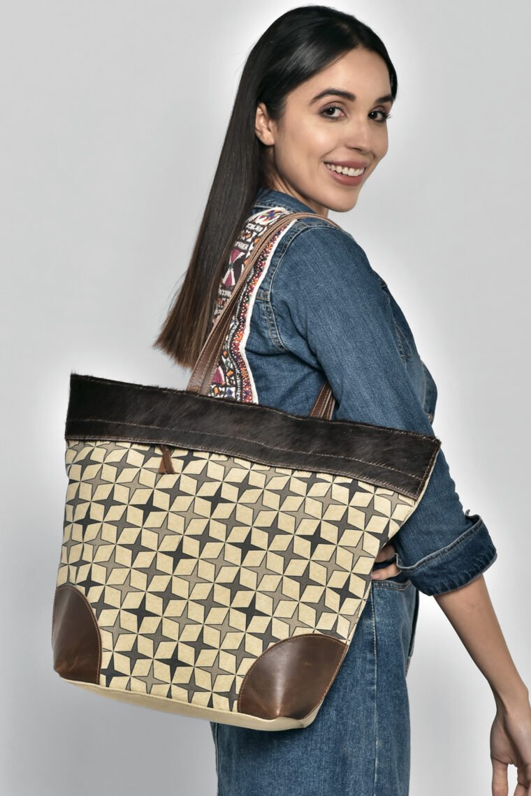 Stars Medium Tote