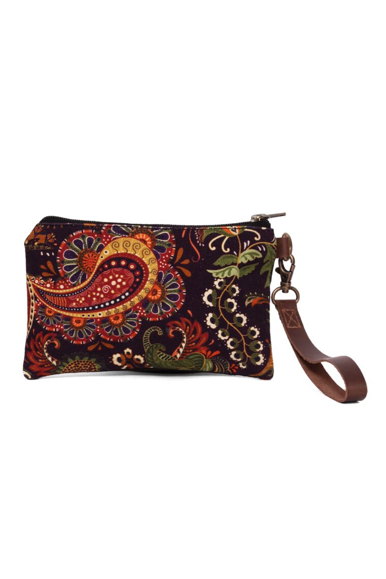 Tradition Night Wristlet